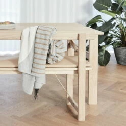 Form & Refine - Aymara Plafond -CONNOX Winkel Form Refine Aymara Decke 130 x 190 cm gemustert grau Situation