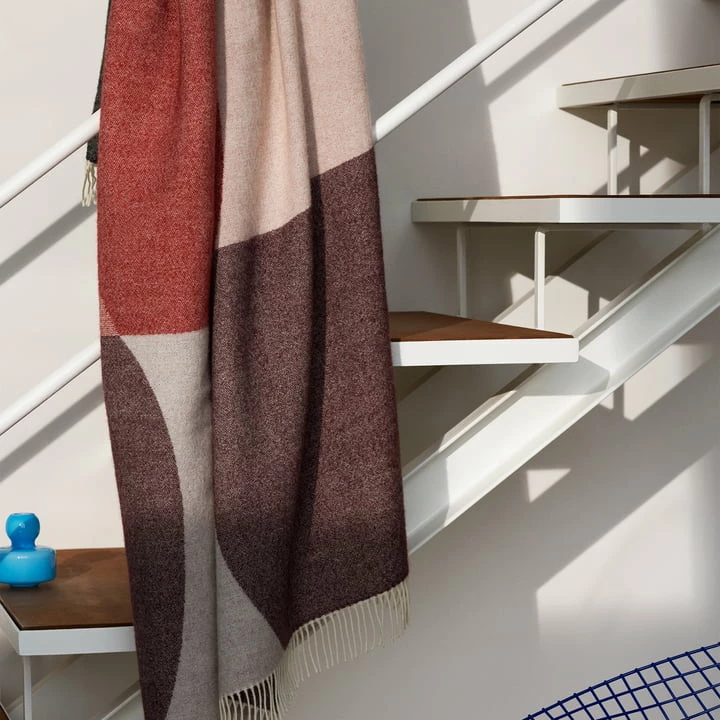 Marimekko - Sambara Deken, 140 X 180 Cm, Gebroken Wit / Rood / Bruin 5 Marimekko - Sambara Deken, 140 X 180 Cm, Gebroken Wit / Rood / Bruin - Afbeelding 3