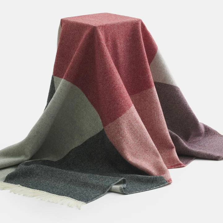 Marimekko - Sambara Deken, 140 X 180 Cm, Gebroken Wit / Rood / Bruin 7 Marimekko - Sambara Deken, 140 X 180 Cm, Gebroken Wit / Rood / Bruin - Afbeelding 5