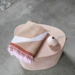 Mette Ditmer - Gallery Plafond -CONNOX Winkel Mette Ditmer Gallery Decke Ambiente 1