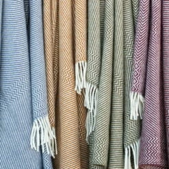 Røros Tweed - Kattefot Wollen Deken -CONNOX Winkel Roros Tweed Kattefot Wolldecken Gruppe 1