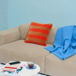 Hay - Mono Wollen Deken -CONNOX Winkel hay soft stripe cushion 50 x 50 cm Ambiente 2